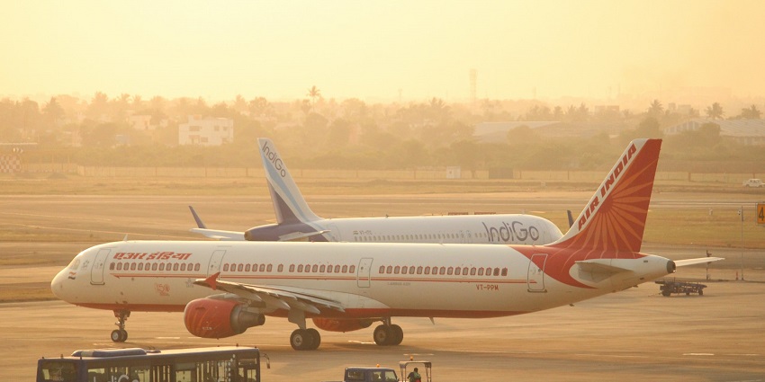 Jayaprakash Narayan International Airport in Patna, is the nearest airport to Sonbhandar Caves.