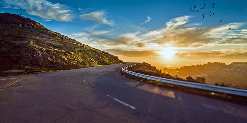 Peaceful early morning view of Kasauli, which is the best time for trekking in Kasauli.