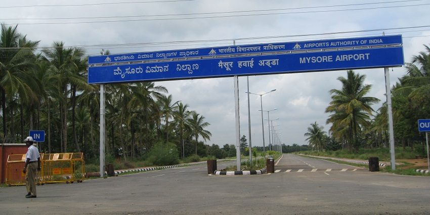 : To reach Bandipur National Park you can go by air or by road.