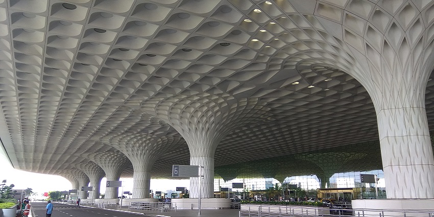 Chhatrapati Shivaji Maharaj International Airport is about 6 km away from Bandra.