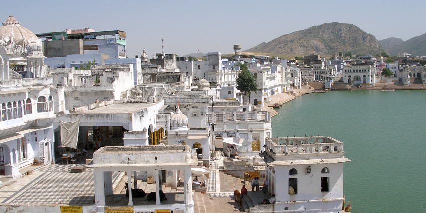 Brahma Temple in Pushkar, showcasing its stunning architecture and vibrant cultural atmosphere.