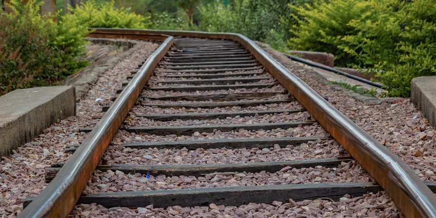 The nearest railway station to Kota Fort is Kota Junction, about 4 kilometres away.