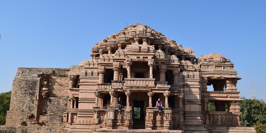 An architectural description of the Sas Bahu Temple, one of the famous places near Madhya Pradesh.