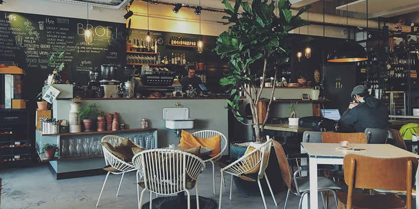 A cafe at the Hudson Lane, one of the top places to visit in South Delhi with friends.