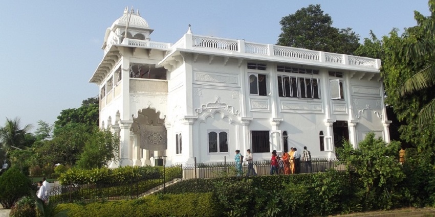 ISKCON temple is one of the most amazing places to visit after exploring Guwahati Zoo.