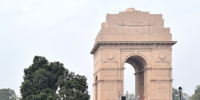 Panoramic snapshot of the beautiful India Gate which is near the Charkha Museum