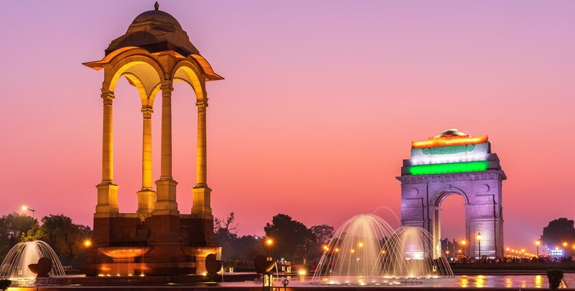 Beautiful image of the India Gate at national capital Delhi which is a scenic place to visit