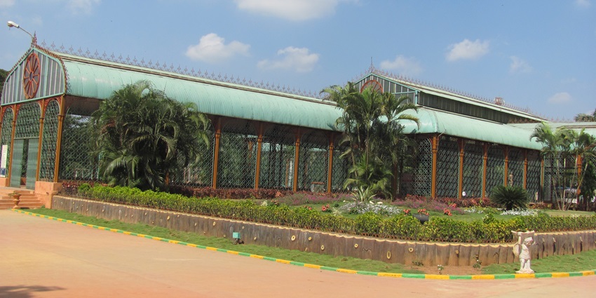 A view of the Indira Gandhi Glass House Garden, a hotspot near PRS Water Park Hubli.
