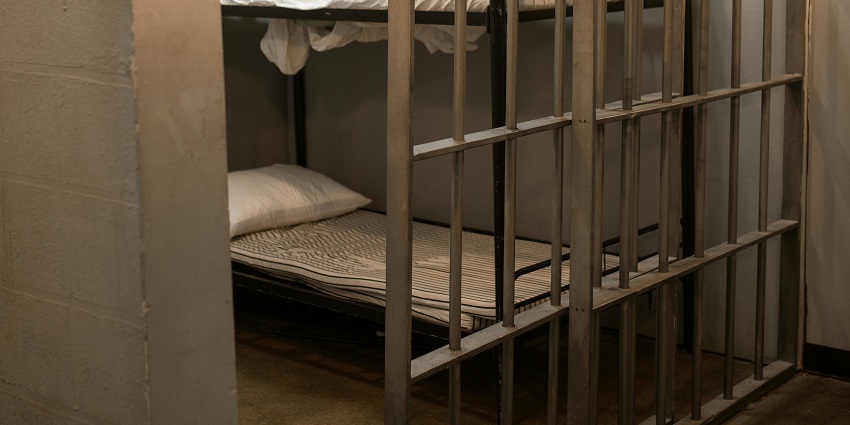 A glimpse of a jail room exuding tales of history and rustic charm in the tourist hotspot.