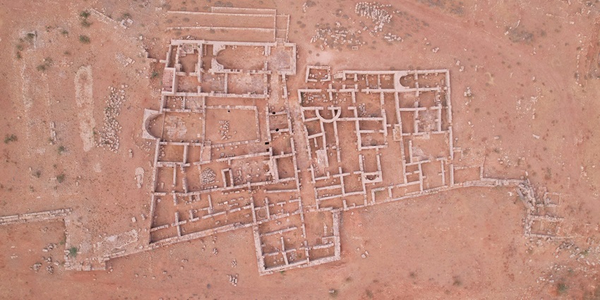 Indulging in an archaeological site tour is one of the best things to in Sanhgol Museum.