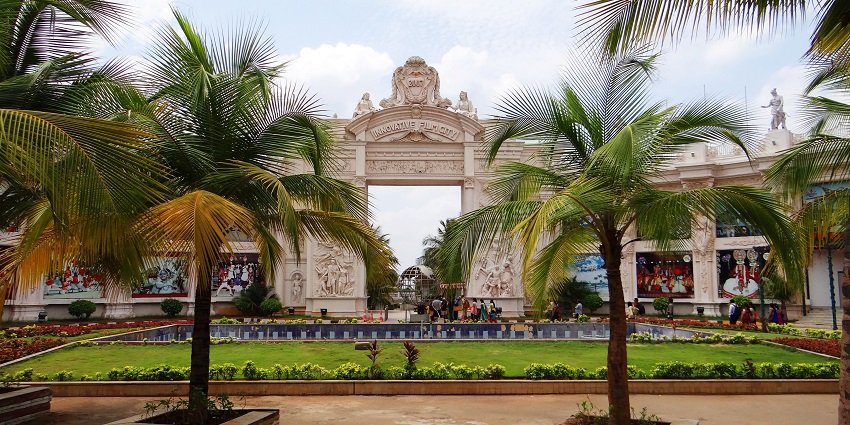 The film city features movie sets, themed attractions, and adventurous activities