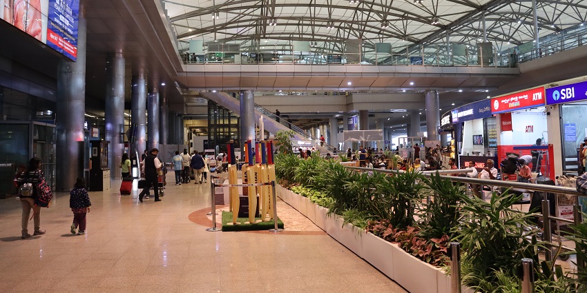 Rajiv Gandhi International Airport in Hyderabad is one of the major connecting links to reach the destination.