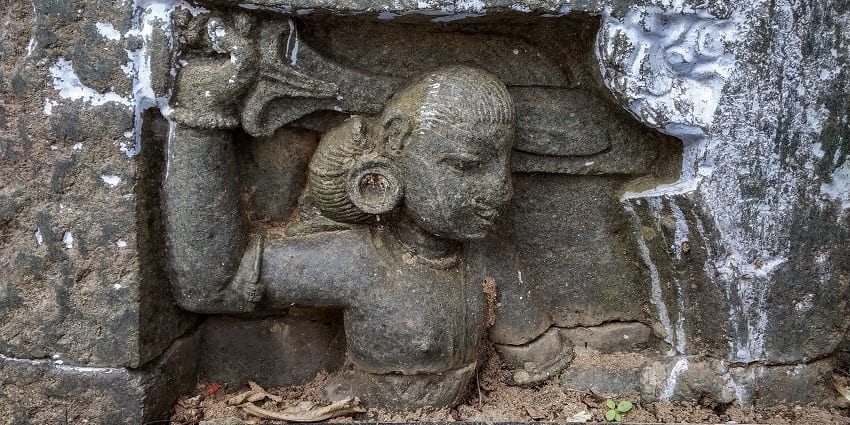 Exploring the iron rod is one of the best things to do in Kichakeswari Temple for all.