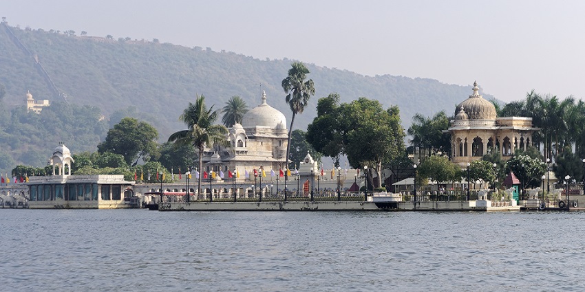 Jag Mandir features exquisite architecture, a major tourist attraction near Vintage and Classic Car Museum.