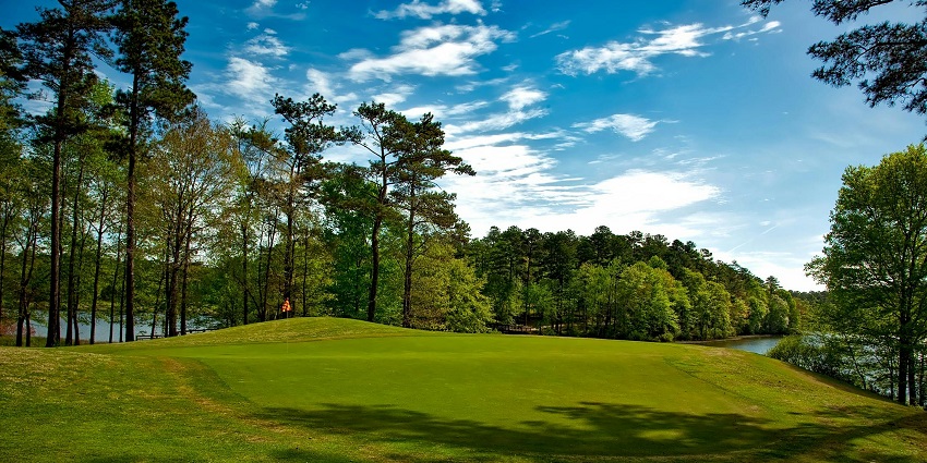 The peaceful view of Jagriti Park is one of the famous places to visit in Katni.
