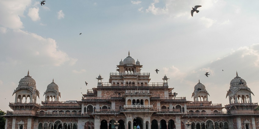 Jaipur, also called the Pink City, is one of the best places to visit in winter near Delhi.