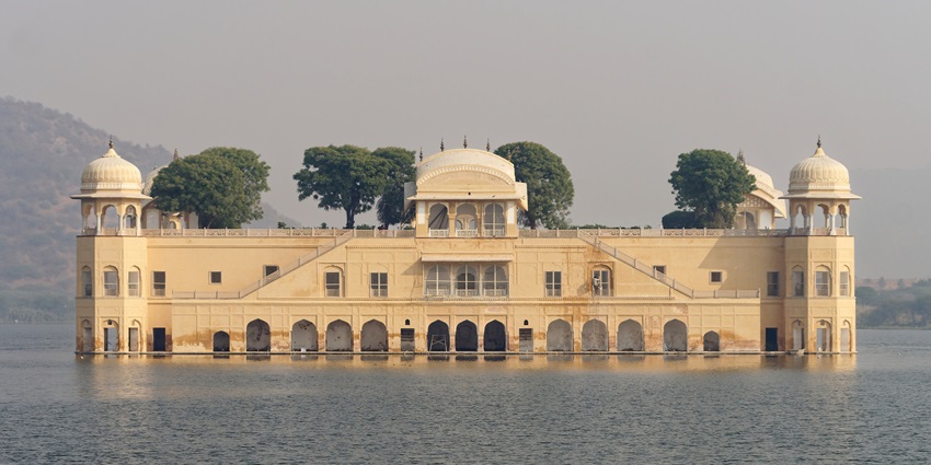 Jal Mahal, a beautiful palace situated in the middle of Man Sagar Lake, Jaipur, Rajasthan