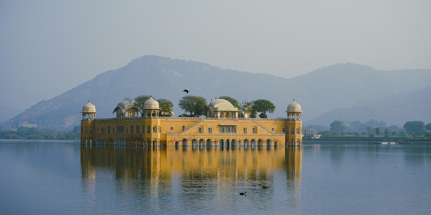 An idyllic view of the famous Jal Mahal on Man Sagar Lake, a serene abode in Rajasthan.