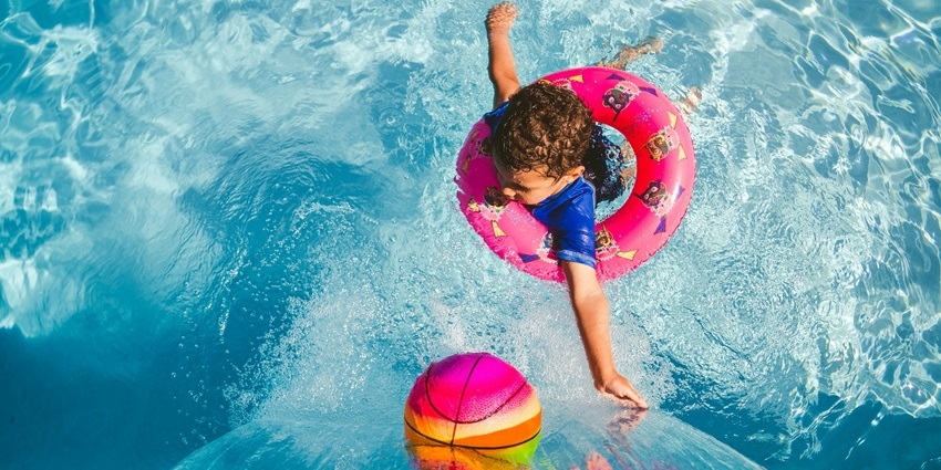 An image of exciting water rides at the Jaldhara Water World, parks near Ahmedabad