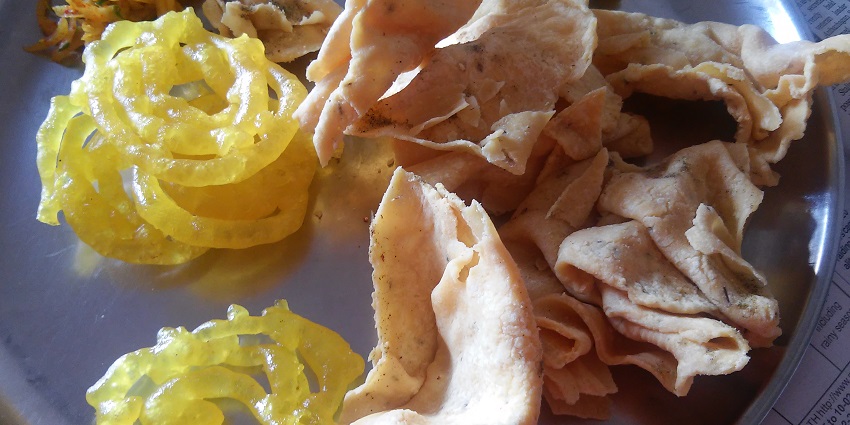 Crispy Jalebi and Fafda, the perfect combo of sweet and savoury, is famous street food in Vadodara.