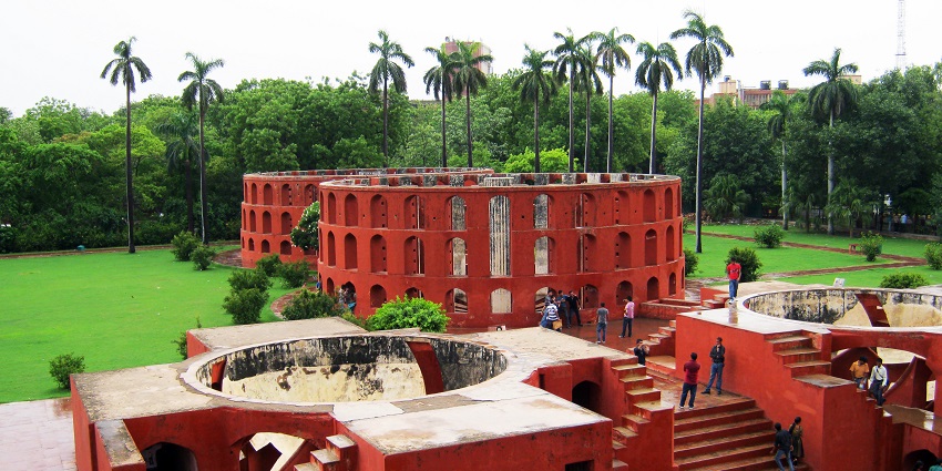 Explore the stunning design and architecture of Jantar Mantar on your visit to Delhi.