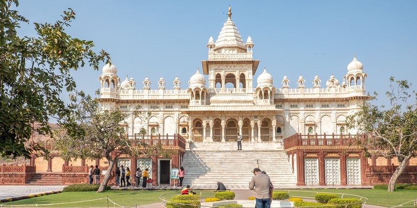 Tranquil marble cenotaph of Maharaja Jaswant Singh II at Jaswant Thada with carvings.