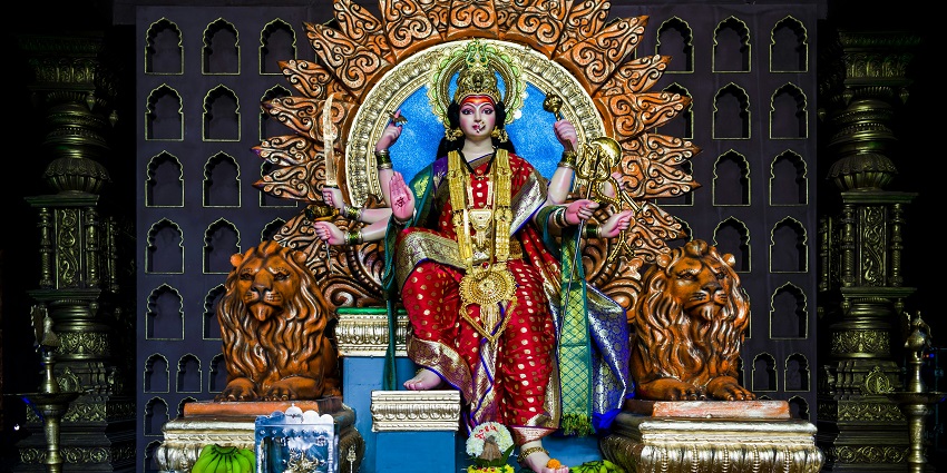 Jatmai Temple is surrounded by dense lush greenery and is dedicated to Durga Maa.
