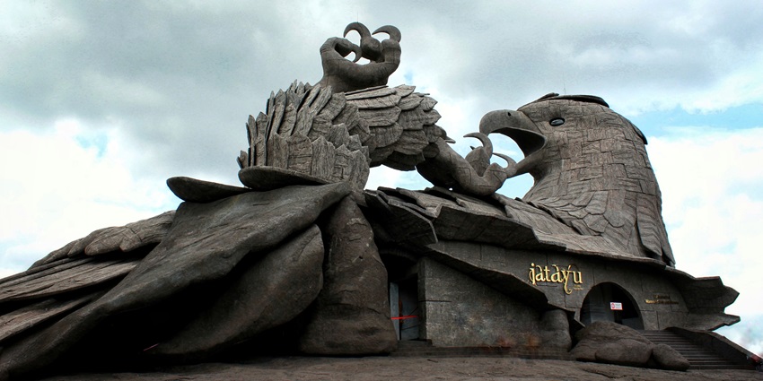 Image of Jatayu eagle symbol - one of the best places to visit in Bhadrachalam