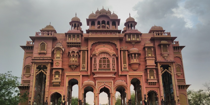 Jawahar Circle Garden is one of the amazing places to visit in Mansarovar, Jaipur