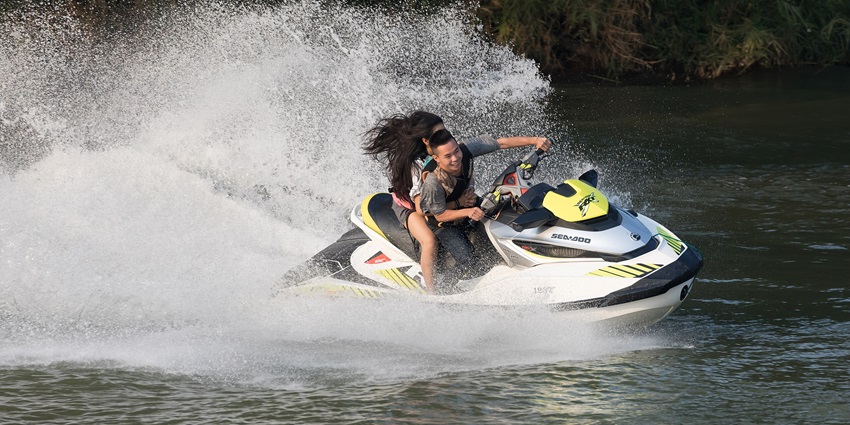 Partake in exciting water sports in North Goa like jet skiing where you can glide across the water