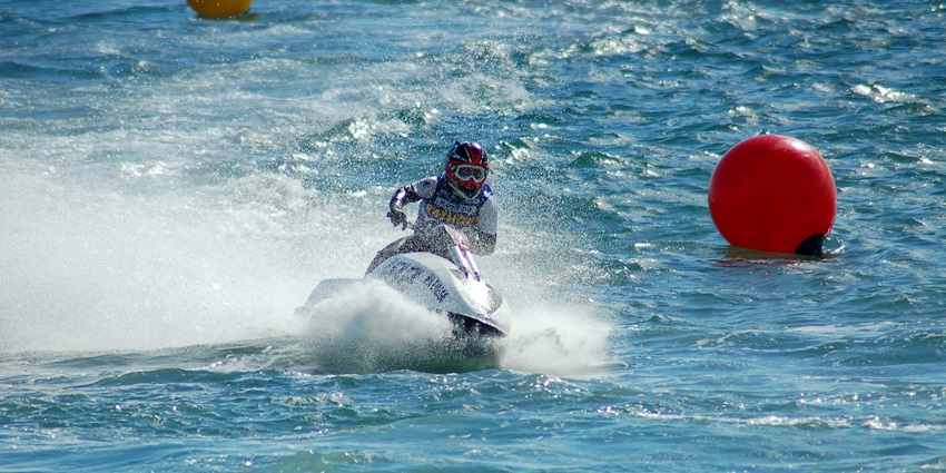 Jet Skiing is one of the most amazing and thrilling activities for every adventure seeker.