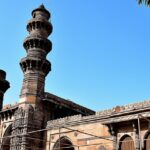 The front view of the splendid Jhulta Minara Sidi Bashir Mosque in Gujarat in all its beauty