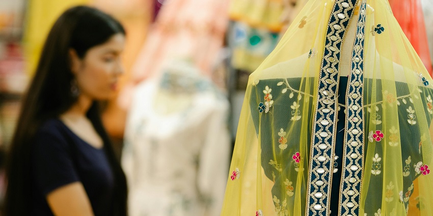 Jyoti Shopping Center is a popular complex for shopping in Dwarka Gujarat, India.