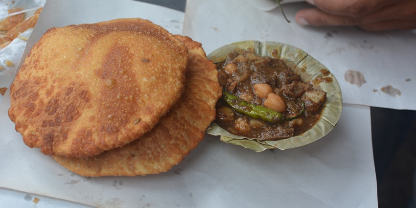 Kachori sabzi is a relished street food by a large number of people.