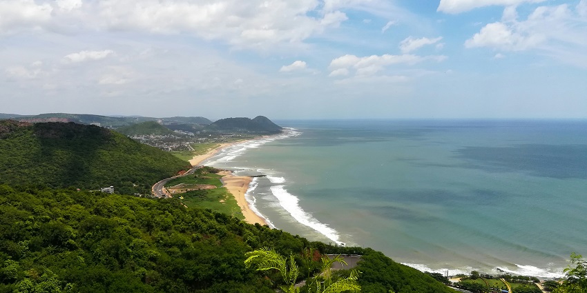 Kailasagiri is one of the top places to visit in Vizag with family for a peaceful sojourn.