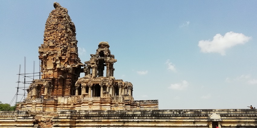 Kakanmath Temple, situated in Morena is one of the important sites to explore for visitors.