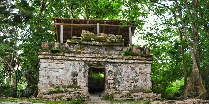 Kali Mata Mandir is one of the most scary haunted places in Punjab for travellers.