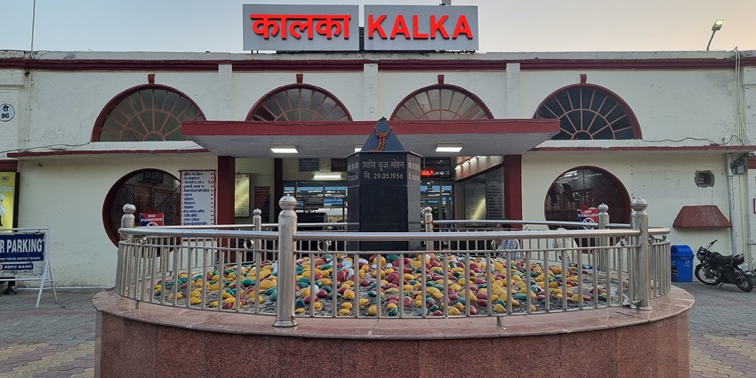 Image of Kalka Railway Station in Haryana to visit from Patiala one can get down here