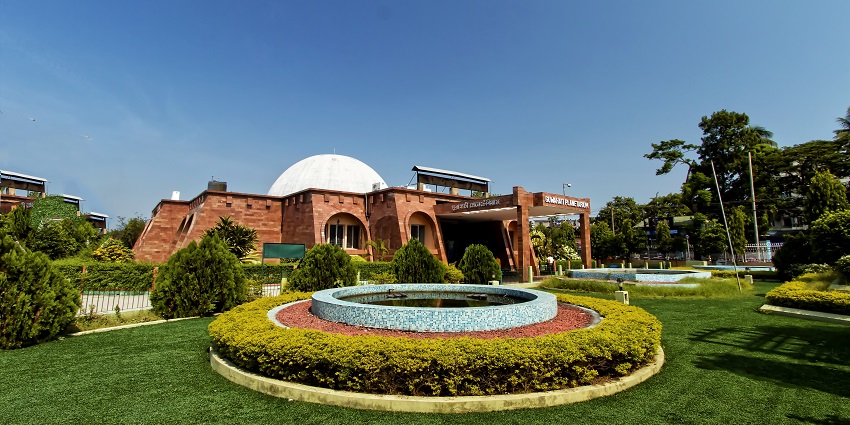 Watch immersive presentations and educational exhibitions at the Kalpana Chawla Planetarium