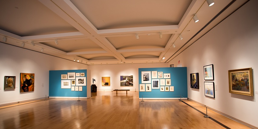 Kanak Art Gallery features traditional and contemporary Rajasthani art in Jaipur.