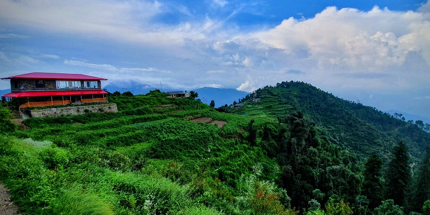 The majestic Kanatal Range in Uttarakhand, with its snow-capped peaks, one of the popular hill stations near Gurugram.
