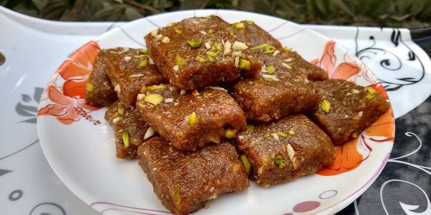 Adadiya Pak, a traditional Gujarati sweet served at this shop