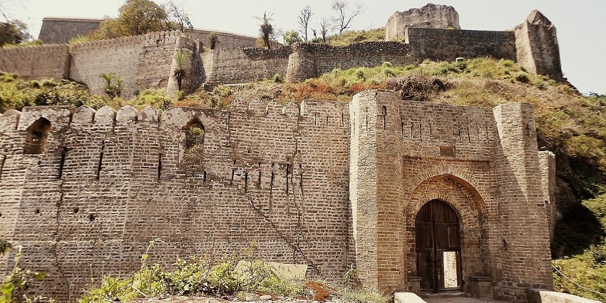 An idyllic view of the iconic Kangra Fort, a tourist attraction in Himachal Pradesh.