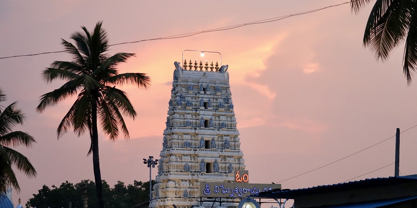 Kanipakam is a small village and one of the places to visit near Tirupati within 200 kms.