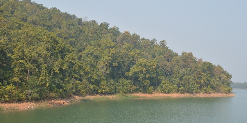 Kapilash Temple is located at Kapilash hills in the district of Dhenkanal in Odisha.