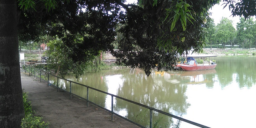 Karna Lake is one of the places to visit near Ambala dedicated to Mahabharat’s Karna.