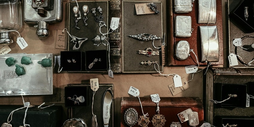 From gemstones to high-end jewellery being sold at the famous Karol Bagh Market.
