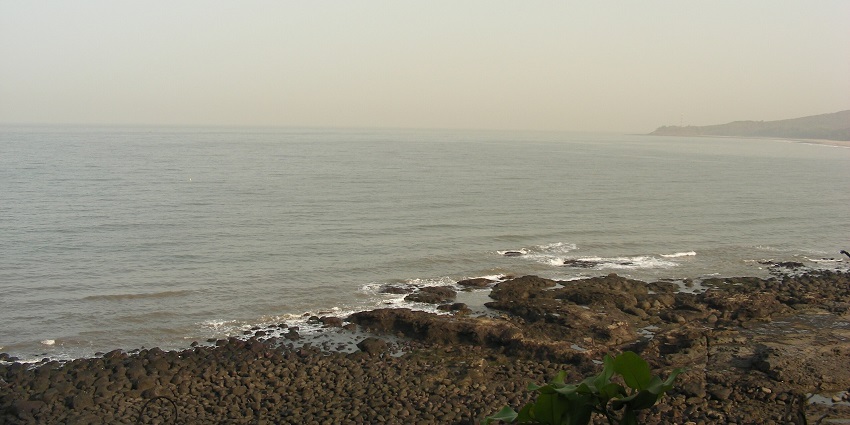 Kashid Beach features white sand, blue waters, and romantic getaways for travellers.