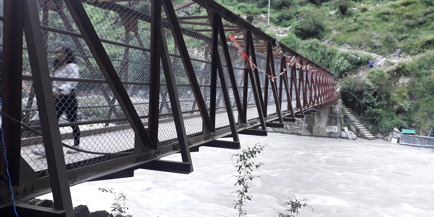 Kasol Music Festival takes place near the Kasol bridge in the Parvati valley.