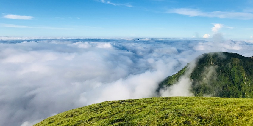 Kathmandu in Nepal is one of the most beautiful hill stations near Bihar for travellers.